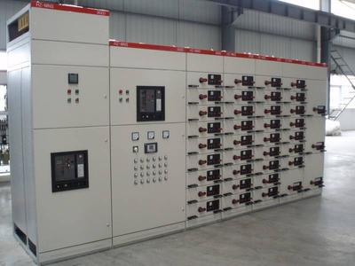 密閉式配電柜的結構特點及其廣泛應用